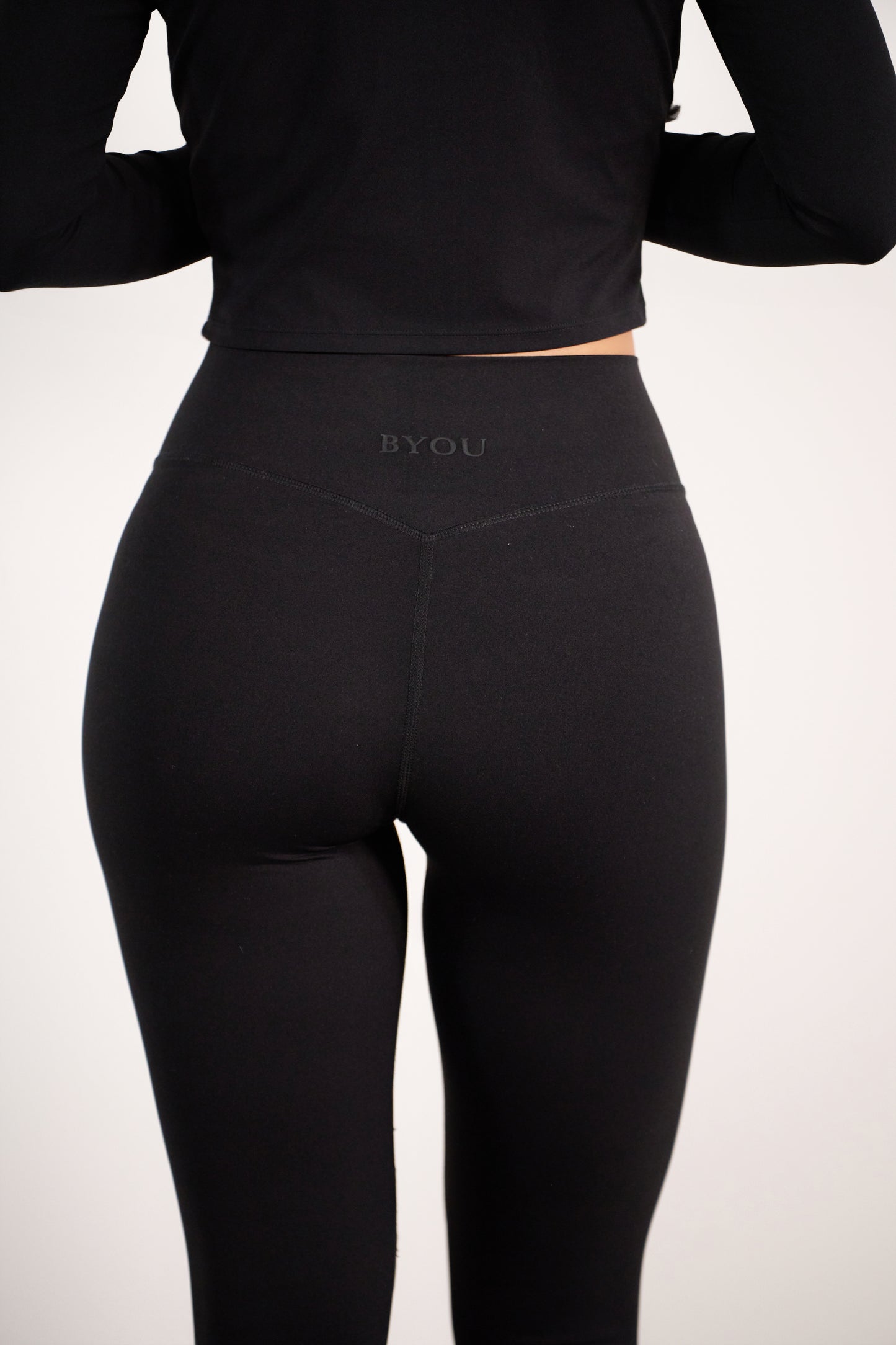 Essence Leggings - Black