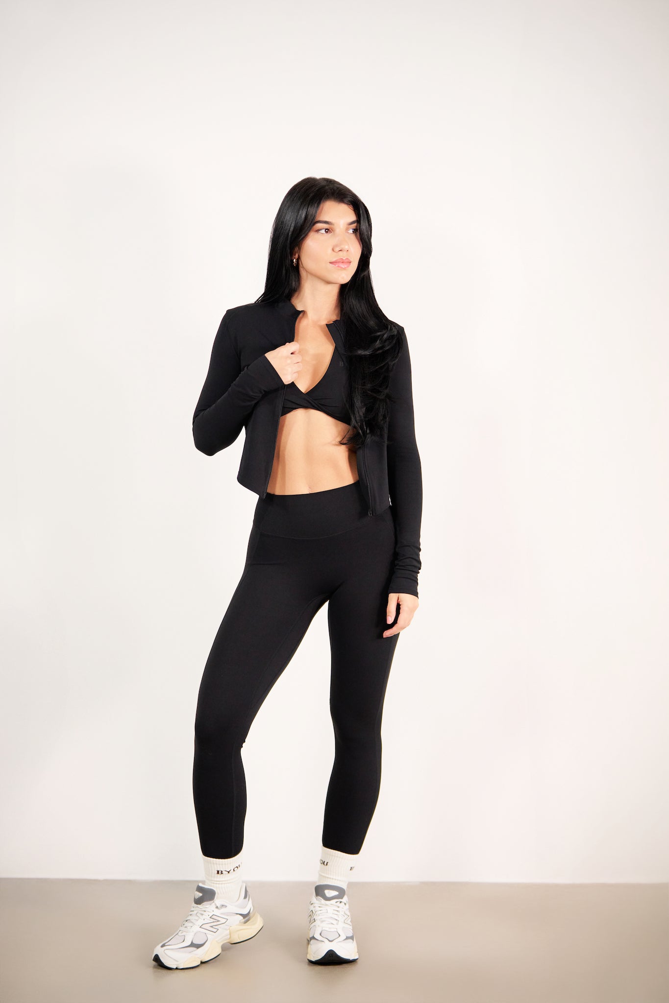 Essence Leggings - Black