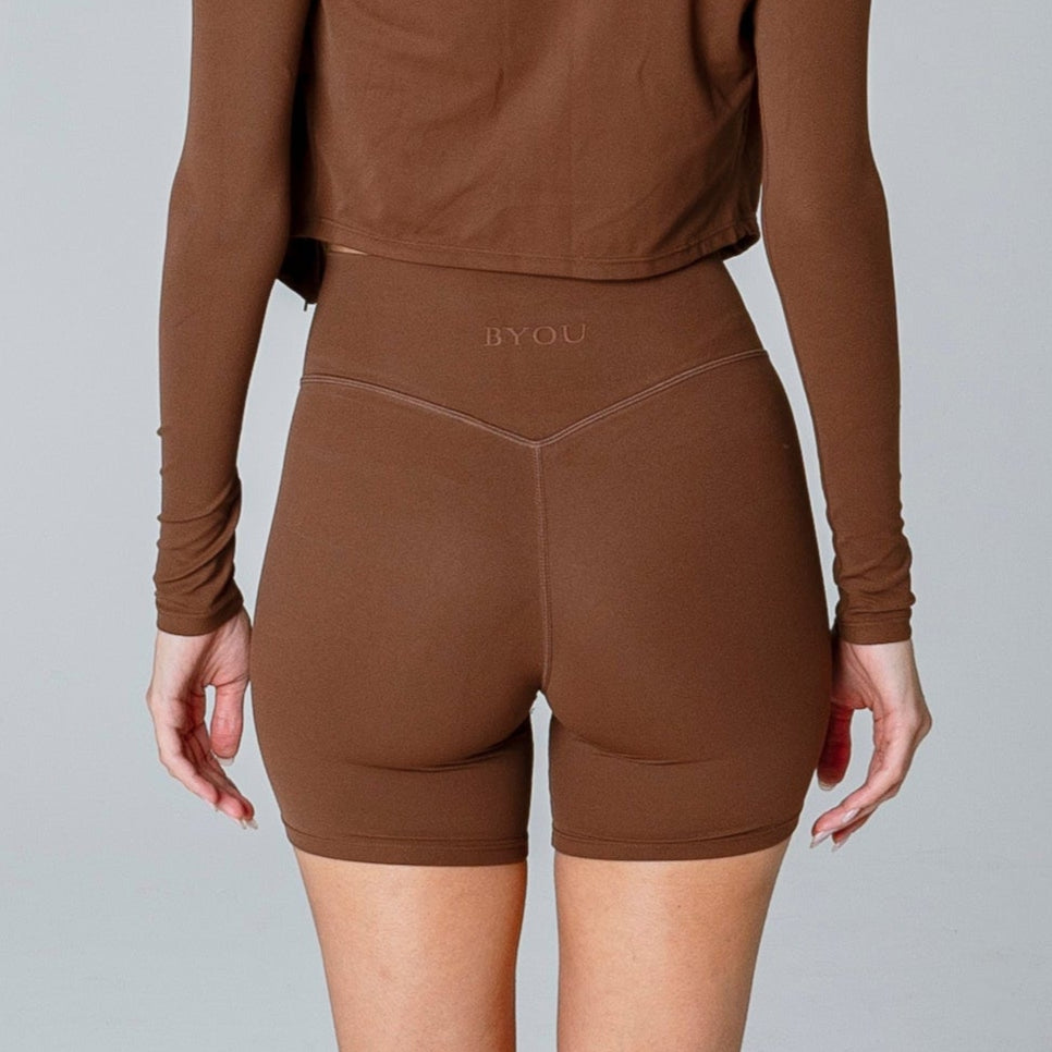 Essence Shorts
